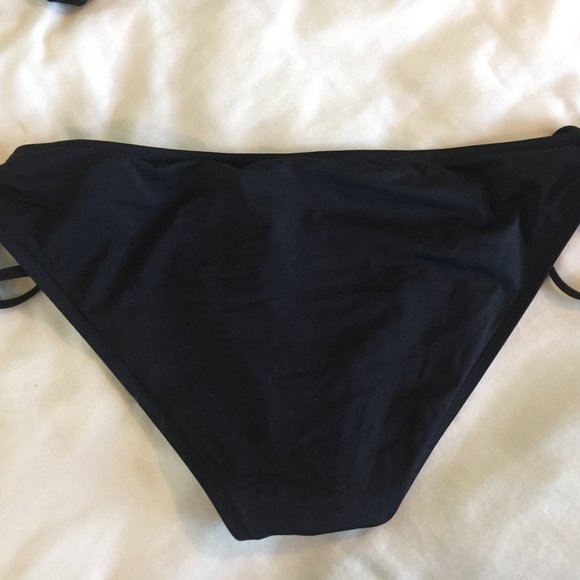 Mossimo Classic Black Halter Top & Side-Tie Bikini - Picture 8 of 8